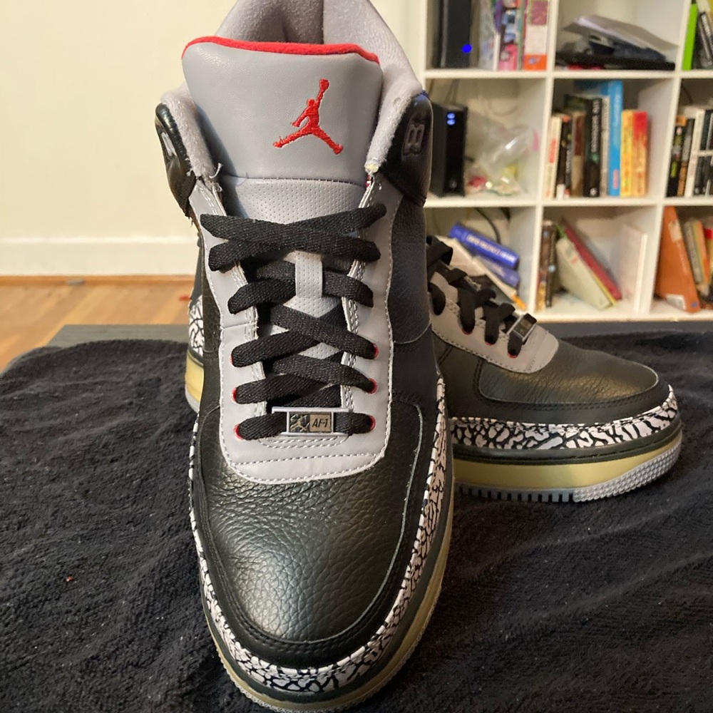 AJF 3 Black Cement